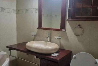 Apartament cu 4 camere decomandat în Central - 3