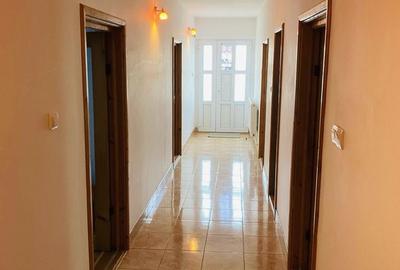 Casă cu 4 camere în Central - 7