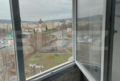 Apartament cu 3 camere decomandat, mobilat în Pandurilor - 2