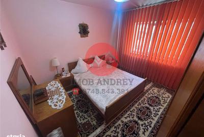 Apartament cu 3 camere decomandat în Central - 4