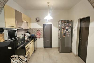 Casă cu 4 camere cu Teren 500 Mp în Micro 4 - 6