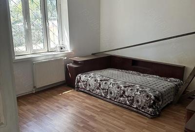 Casă cu Teren 1100 Mp în Central - 8