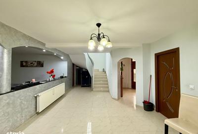 Casă cu 4 camere în Cristian - 2