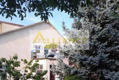 Casă cu 6 camere cu Teren 1500 Mp în Central