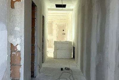 Casă cu 3 camere cu Teren 260 Mp în Sânandrei