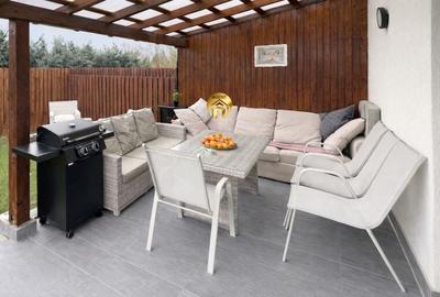 Casă cu 5 camere cu Teren 200 Mp în Otopeni - 3