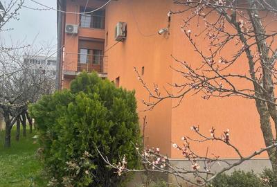 Casă cu 4 camere cu Teren 1750 Mp în Titan - 2