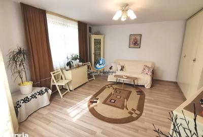 Apartament cu 2 camere decomandat în Vest - 2