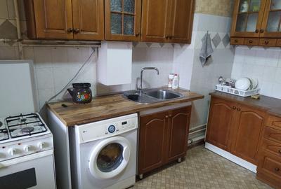 Garsonieră decomandată în Andrei Mureșanu