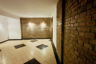 Apartament cu 3 camere decomandat în P-ța Unirii - 6