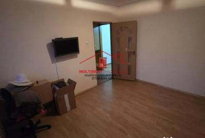 Apartament cu 3 camere semidecomandat, mobilat în Pelican - 11