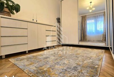 Casă cu 5 camere cu Piscina în Central - 8