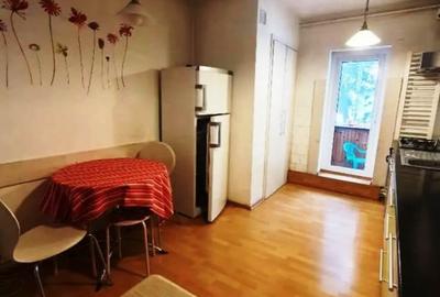 Inchiriem Apartament 3 Camere Mobilat Decomandat Grivitei - 13