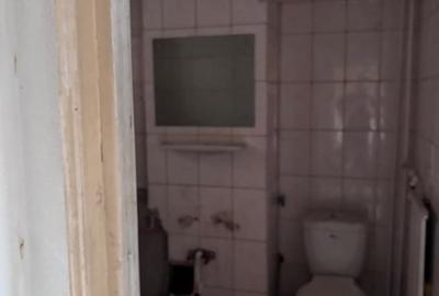 Apartament cu 3 camere decomandat în Unirii - 2
