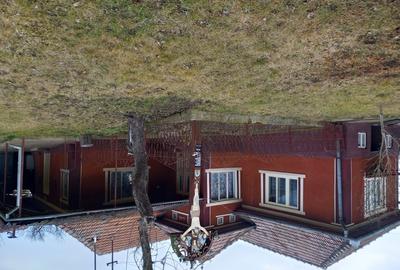 Casă cu 4 camere în Geaca - 1