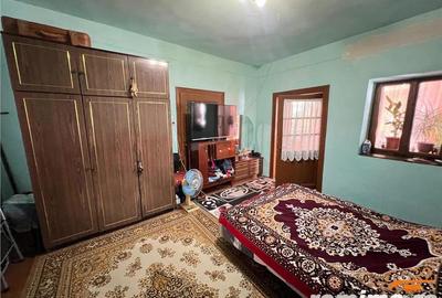 Casa individuala Varias apa centrala pe gaz canalizare 1500mp - 12