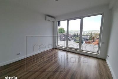 Apartament cu 3 camere în Gruia - 19