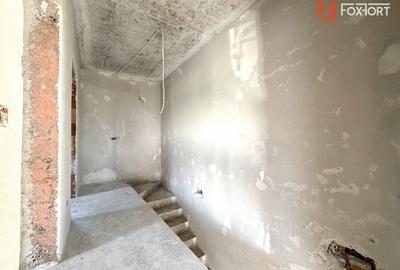 Duplex cu 4 camere cu Canalizare în Dumbrăvița - 5