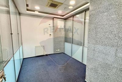 Spațiu comercial, de 330 mp, în Central - 19