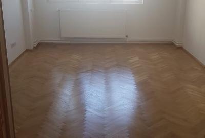 Apartament 4 Camere Magheru- Central-Metrou Romana