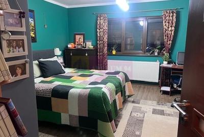 Casă cu 4 camere cu Teren 160 Mp în Prelungirea Ghencea - 13