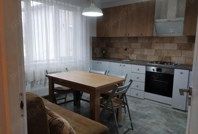 Inchiriez apartament cu 3 camere - 1