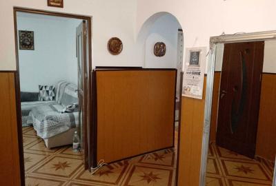 Apartament cu 3 camere decomandat în Titan - 5