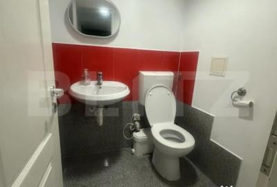 Spațiu comercial, de 86 mp, în Central - 1