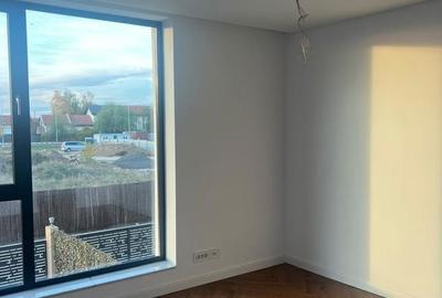 Casă cu 5 camere cu Teren 208 Mp în Central - 7