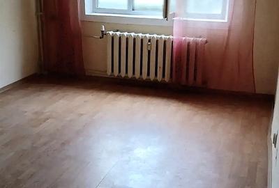 🏠 Apartament luminos cu 2 camere, decomandat – Etaj 1/4, Micro 17, Galați 🏠 Apartament luminos cu 2 camere, decomandat – Etaj 1/4, Micro 17, Galați - 5