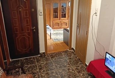 Proprietar ofer direct spre  inchiriere apartament 2 camere decomandate mobilat - 10