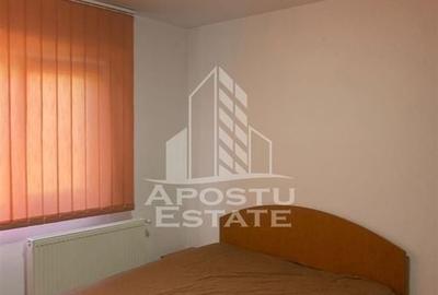 Apartament cu 3 camere, 2 bai, decomandat, etajul 2, centrala proprie Apartament cu 3 camere, 2 bai, decomandat, etajul 2, centrala proprie - 3