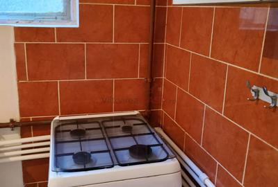 Casă individuală cu 4 camere cu Canalizare în Decebal - 7