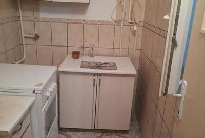 Garsonieră semidecomandată în Central