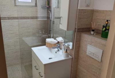 Apartament cu 4 camere decomandat în Central - 4