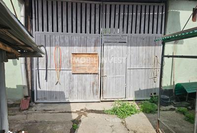 Casă cu 3 camere cu Teren 1318 Mp în Central - 4