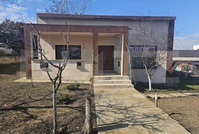 Casă cu 5 camere cu Teren 350 Mp în Ghercești - 13