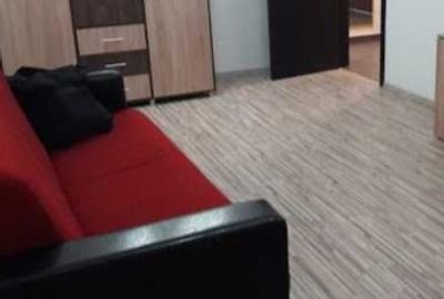 Garsonieră decomandată în Tractorul - 9