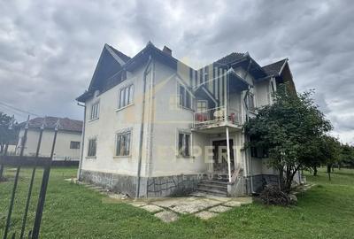 Casă cu 7 camere cu Teren 468 Mp în Bughea de Sus - 16