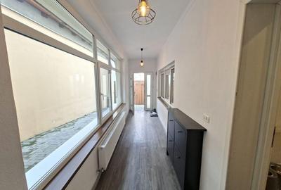 Casă individuală cu 5 camere cu Canalizare în Schei - 8
