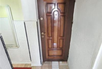 Apartament 3 camere semidecomandat - etajul 2 - 3