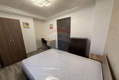 Apartament cu 3 camere decomandat, mobilat în Teiul Doamnei - 3