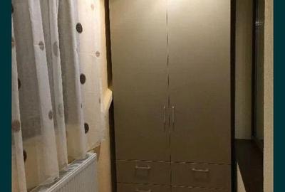 Apartament cu 2 camere decomandat în Palazu Mare