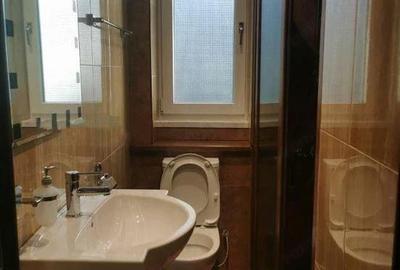 Garsonieră decomandată în Eroii Revoluției - 1