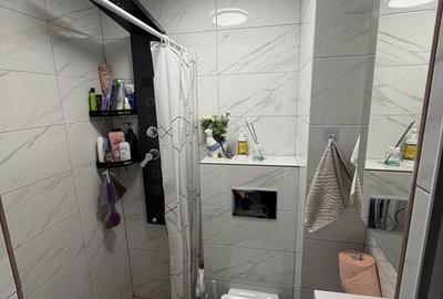 Apartament cu 4 camere decomandat în Central - 8