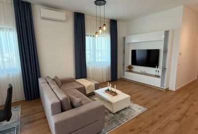 Apartament cu 3 camere, mobilat în Est