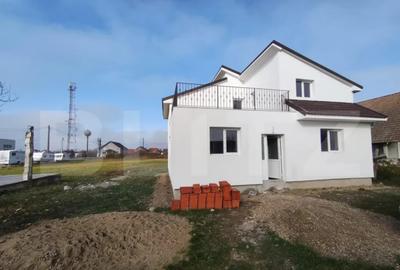 Casă cu 4 camere cu Teren 630 Mp în Leș - 9