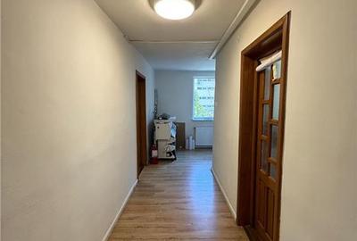 Casă cu 4 camere cu Teren 700 Mp în Bună Ziua - 2