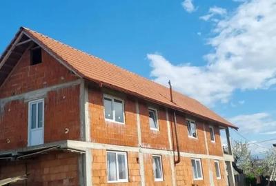 Casă cu 7 camere cu Teren 620 Mp în Beiuș - 7