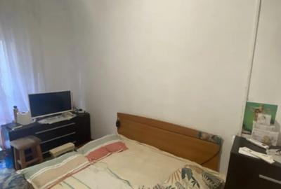 Garsonieră decomandată în Sărari - 1